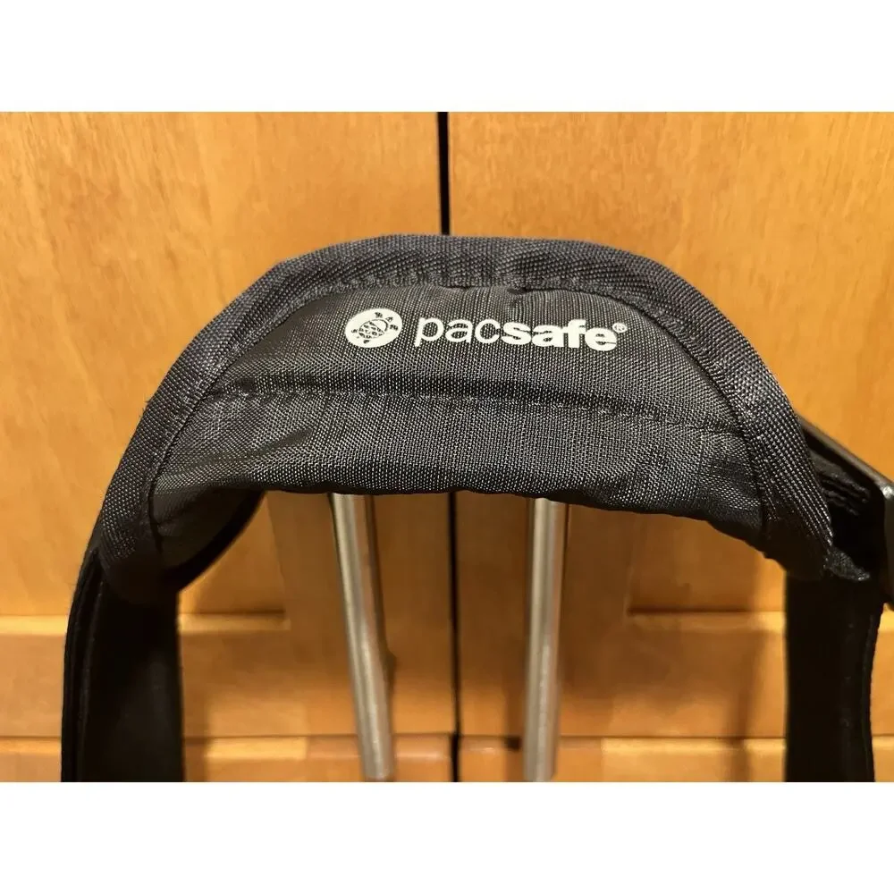 Pacsafe Camsafe V18 Anti-Theft Camera Sling Bag eXomesh Black Crossbody Backpack